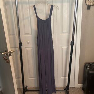 Blueish/Grey Sleeveless Jumpsuit with pockets!